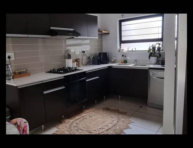 3 BEDROOM APARTMENT FOR SALE IN FOURWAYS